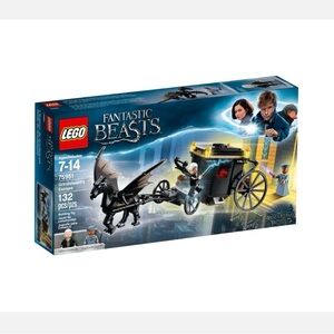 Brand new! LEGO Fantastic Beasts Grindelwald’s Escape Magical Carriage Set